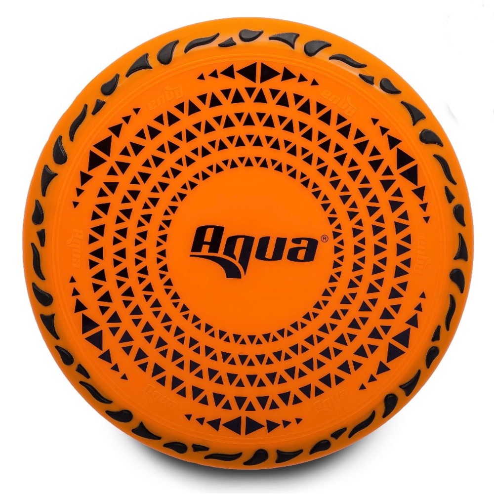 NWOT AQUA Gripped Flying Disc. No slip grip for outdoor fun! BRAND NEW Frisbee!